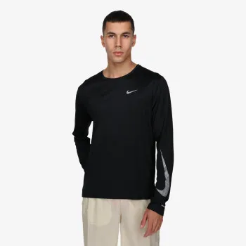NIKE Hanorac Miler Run Division 