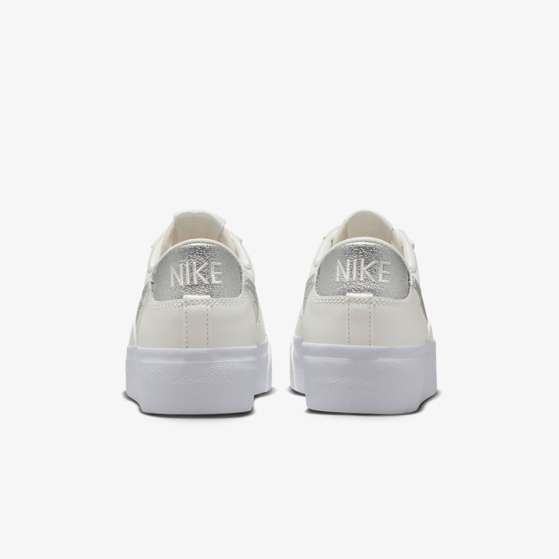 Nike Pantofi Sport Blazer Low Platform 