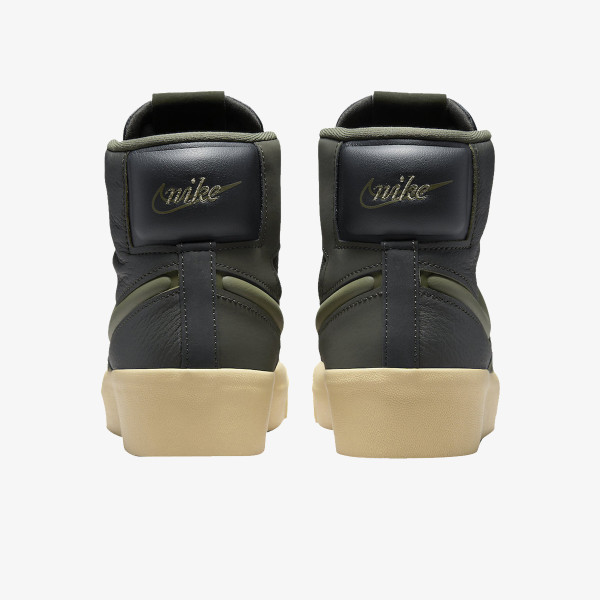 Nike Pantofi Sport Blazer Mid Victory 