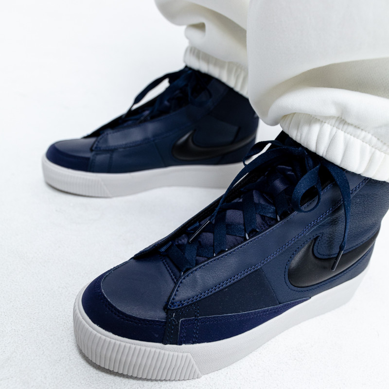 Nike Pantofi Sport W NIKE BLAZER MID VICTORY 