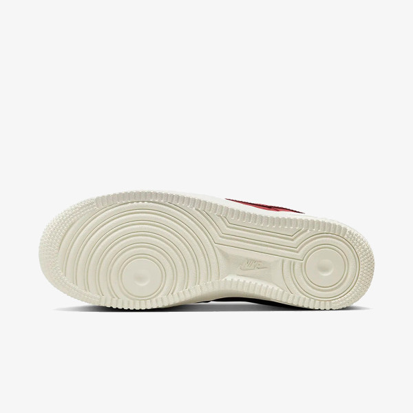 Nike Pantofi Sport WMNS AIR FORCE 1 PRM MF 