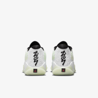Nike Pantofi Sport Zion 3 