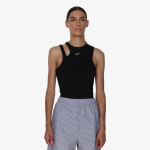 Nike Body Sportswear Essential 