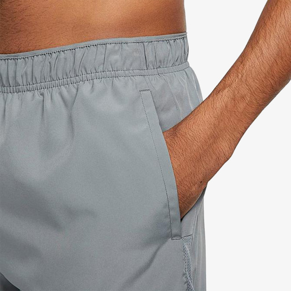 Nike Pantaloni scurti Challenger 