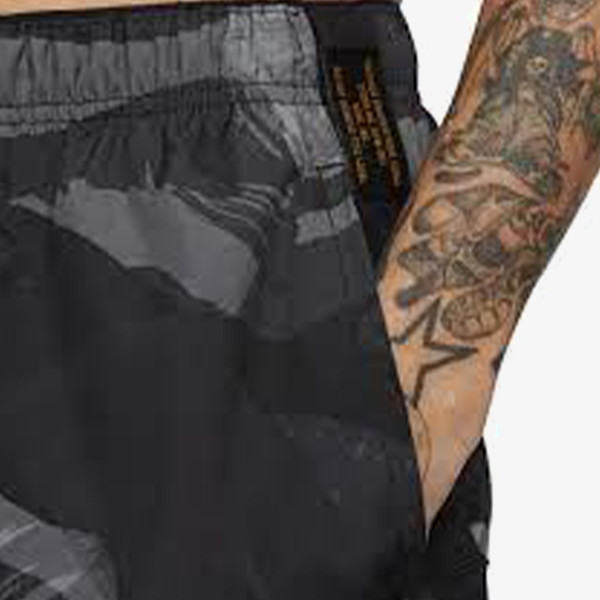 Nike Pantaloni scurti Dri-FIT Challenger 