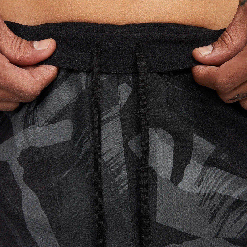 Nike Pantaloni scurti Dri-FIT Challenger 