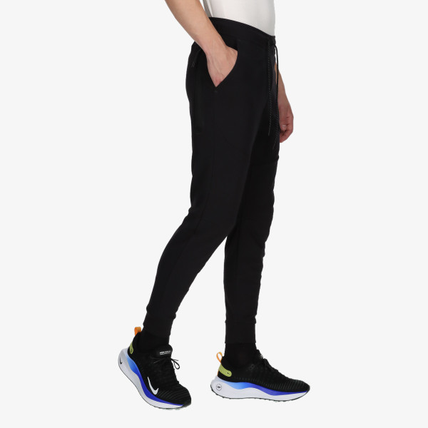 Nike Pantaloni de trening Tech Essentials 