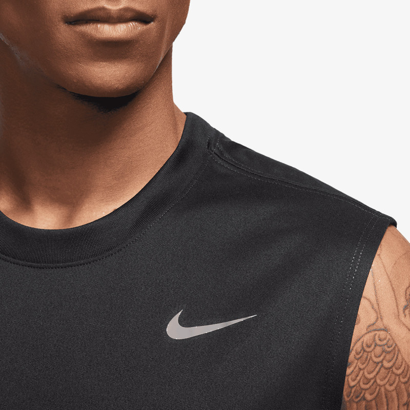 Nike Tricou fara maneci Dri-FIT Legend 