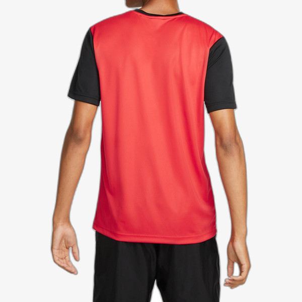 Nike Tricou Sportswear Repeat 