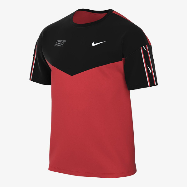 Nike Tricou Sportswear Repeat 