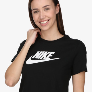 Nike Tricou Sportswear Club 