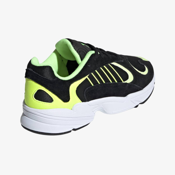 adidas Pantofi Sport YUNG-1 SHOES 