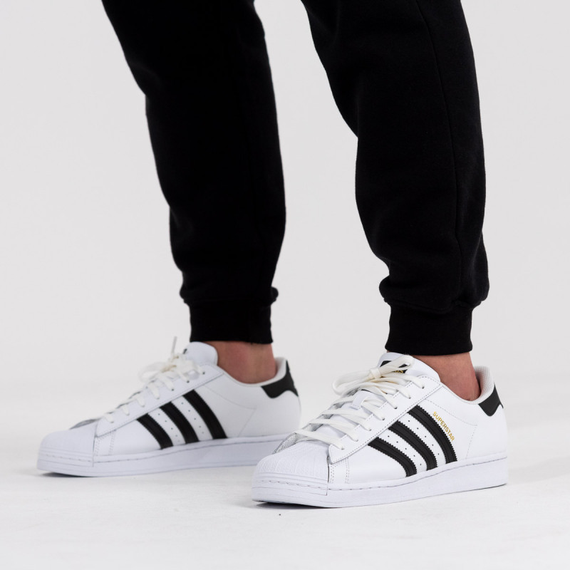 adidas Pantofi Sport Superstar 