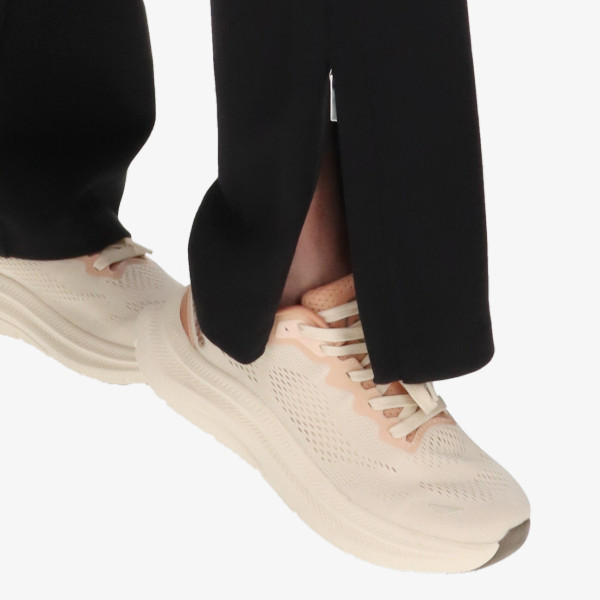 Ellesse Pantaloni de trening ELLESSE LADIES OPEN HEM PANTS 