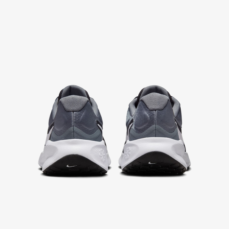 Nike Pantofi Sport Revolution 7 