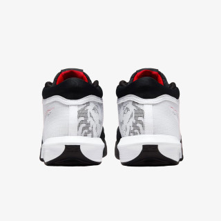 Nike Pantofi Sport LeBron Witness VIII 
