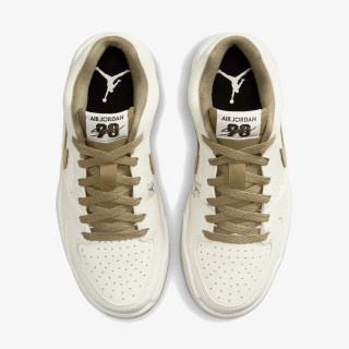 Nike Pantofi Sport WMNS JORDAN STADIUM 90 