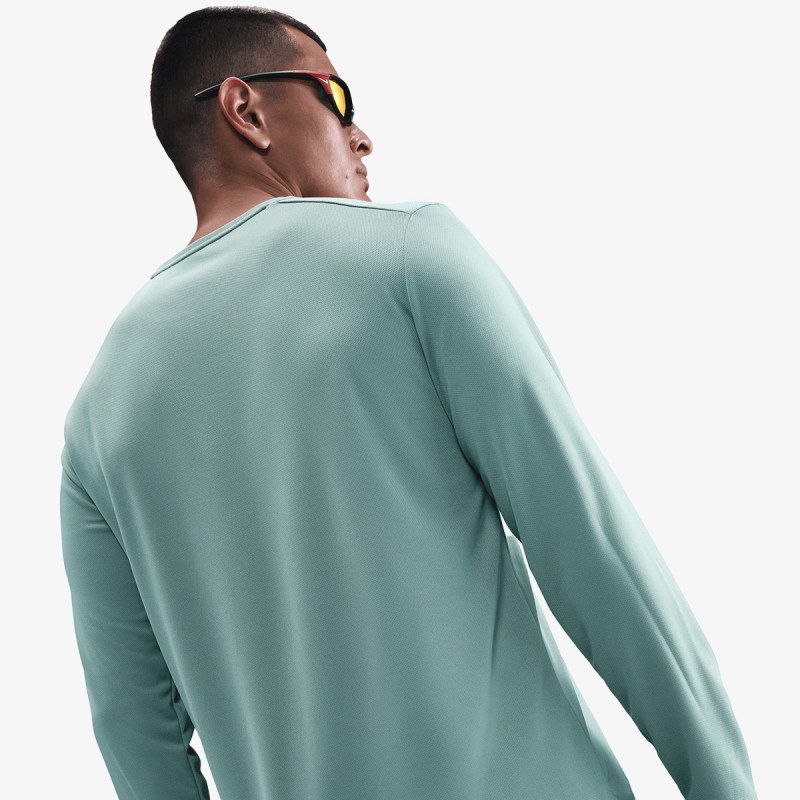 Nike Tricou maneca lunga Miler 