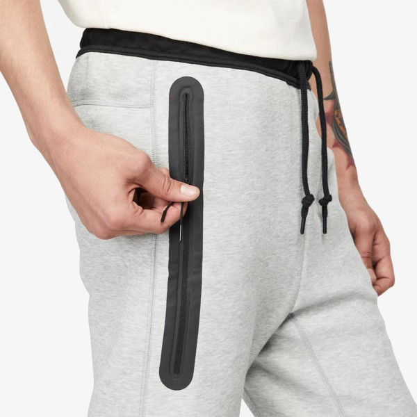 Nike Pantaloni de trening Tech Fleece 