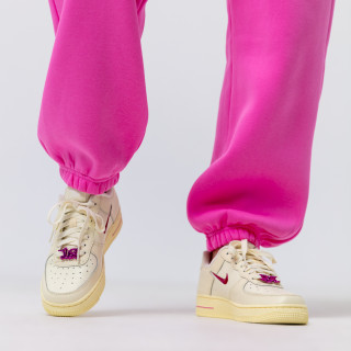 Nike Pantofi Sport WMNS AIR FORCE 1 '07 SE 