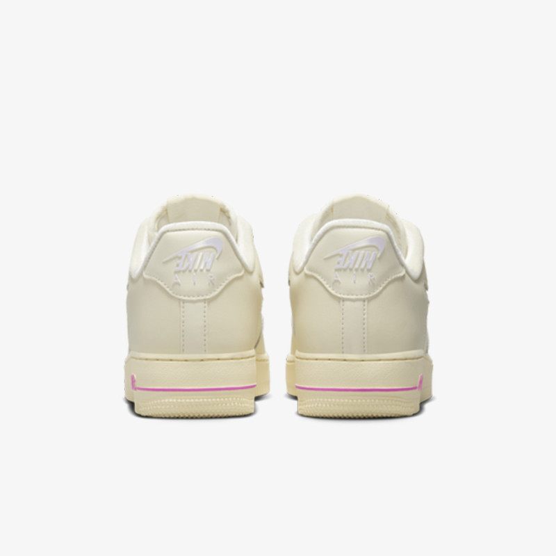 Nike Pantofi Sport WMNS AIR FORCE 1 '07 SE 