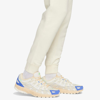 Nike Pantaloni de trening M NK CLUB+ BB PANT PATCH GX 