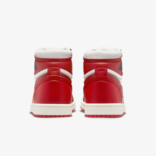 Nike Pantofi Sport WMNS AIR JORDAN 1 MM HIGH 