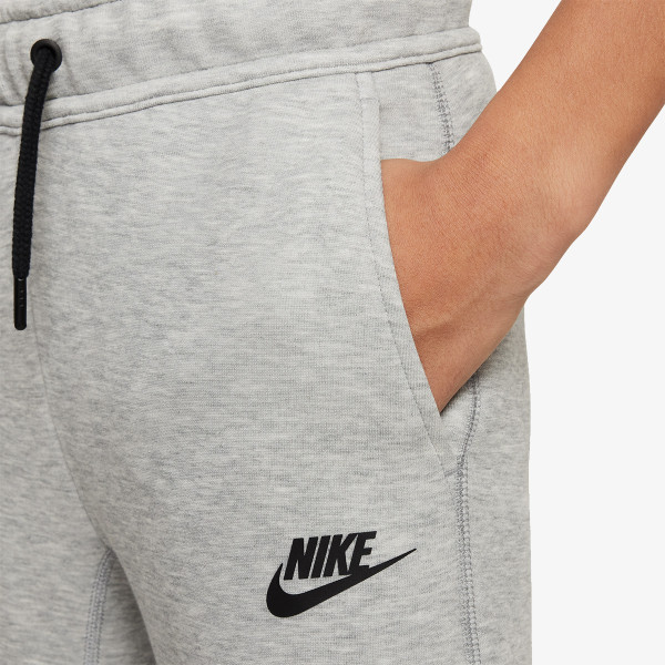 Nike Pantaloni de trening Sportswear Tech 