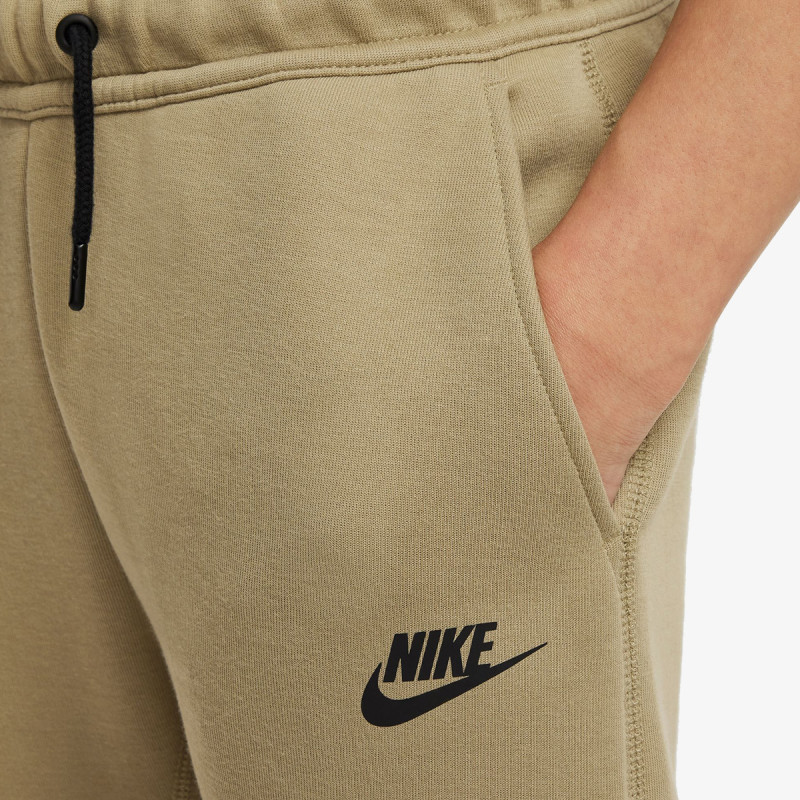 Nike Pantaloni de trening B NSW TECH FLC PANT 
