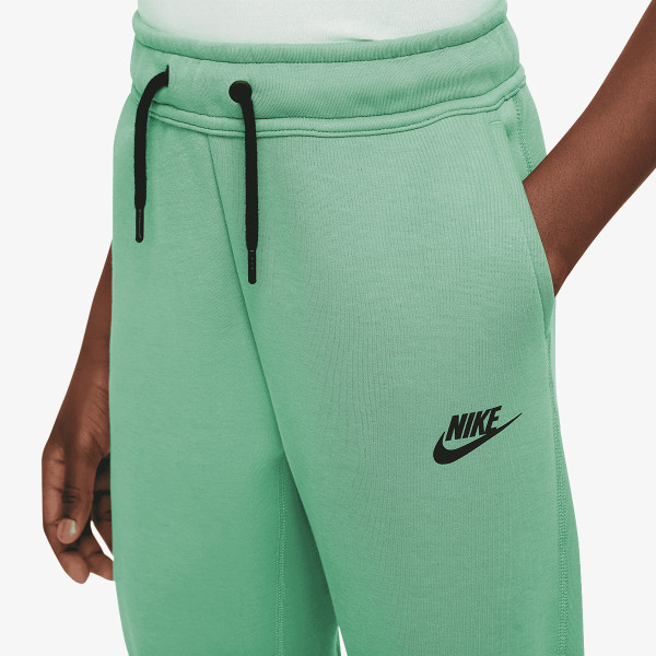 Nike Pantaloni de trening B NSW TECH FLC PANT 