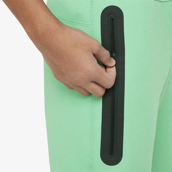 Nike Pantaloni de trening B NSW TECH FLC PANT 