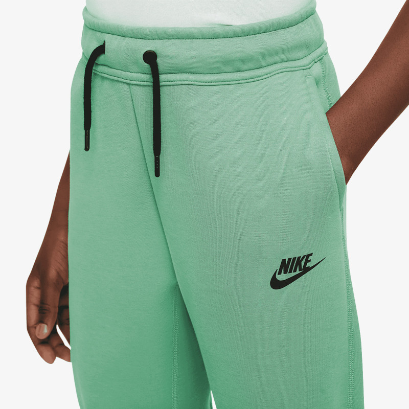 Nike Pantaloni de trening B NSW TECH FLC PANT 