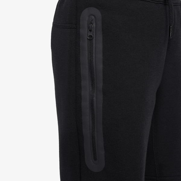 Nike Pantaloni scurti Tech Fleece 