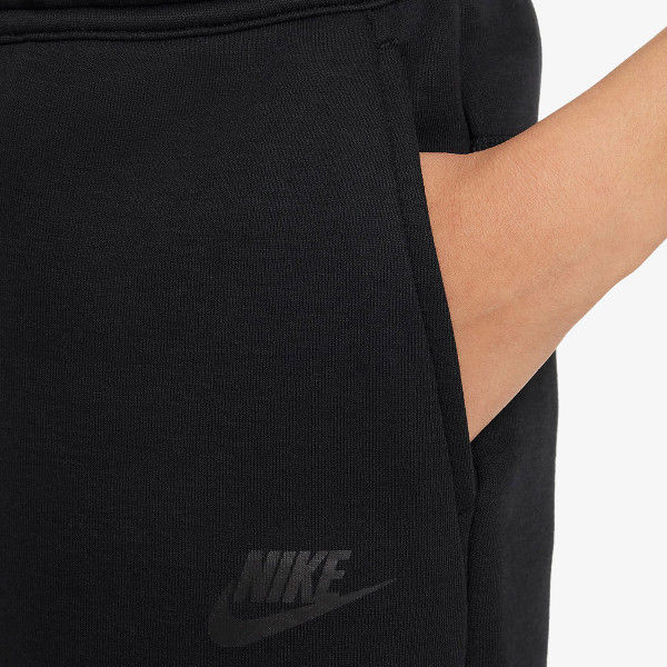 Nike Pantaloni scurti Sportswear Tech 