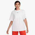Nike Tricou Sportswear Essential 