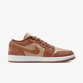Nike Pantofi Sport WMNS AIR JORDAN 1 LOW SE 