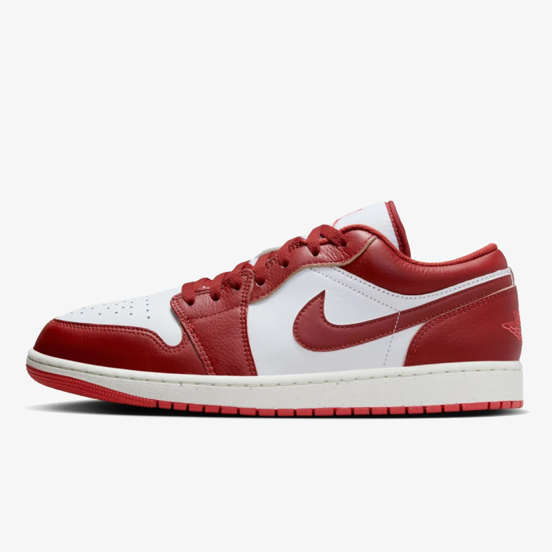 Nike Pantofi Sport AIR JORDAN 1 LOW SE 
