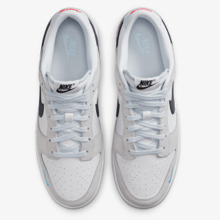 Nike Pantofi Sport DUNK LOW SD 