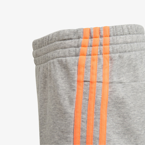 adidas Pantaloni scurti YG E 3S SHORT 