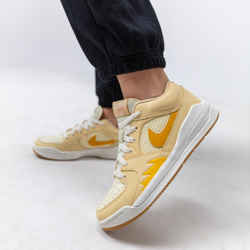Nike Pantofi Sport WMNS JORDAN STADIUM 90 H 