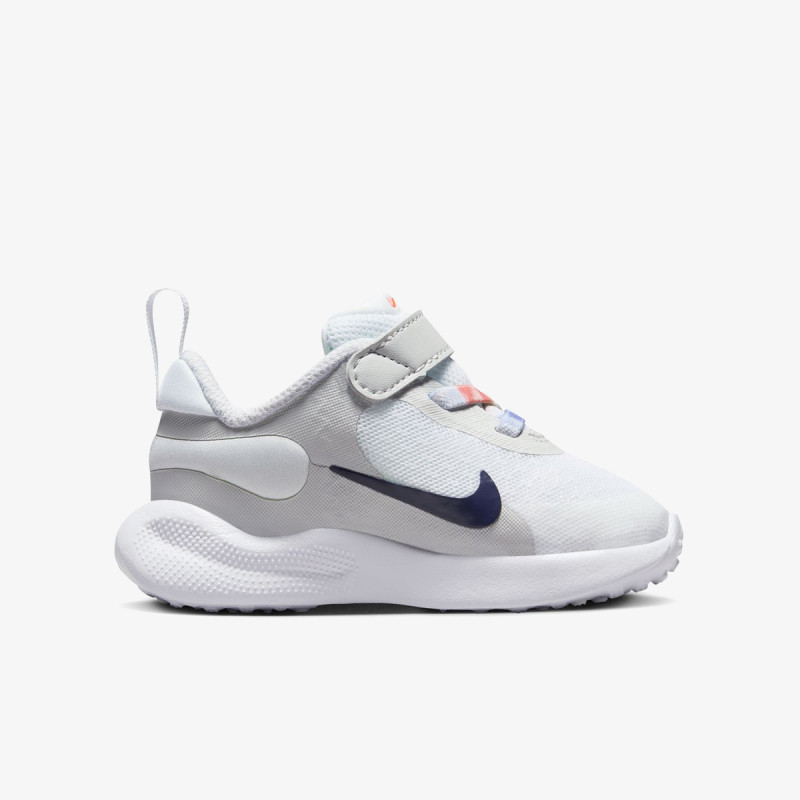 Nike Pantofi Sport Revolution 7 
