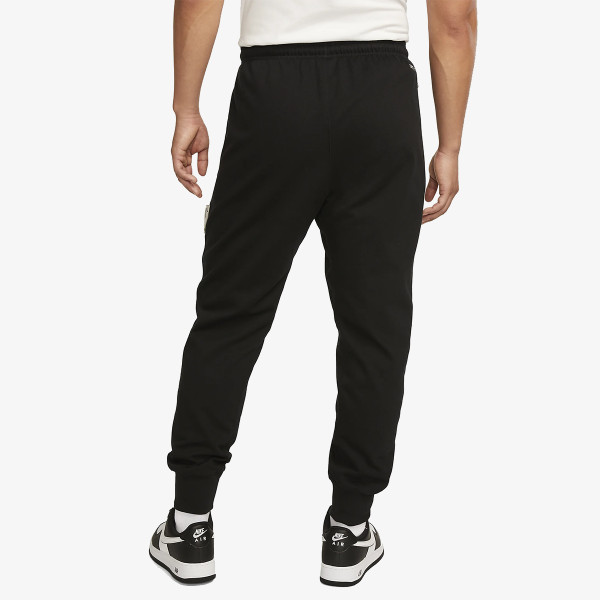 Nike Pantaloni de trening Giannis Standard Issue Men's Dri-FIT Basketball Trousers 