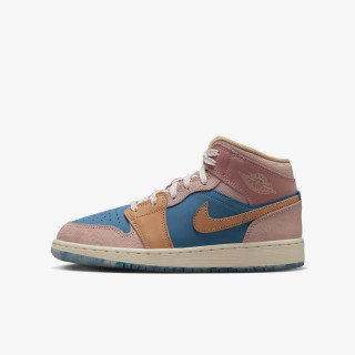Nike Pantofi Sport AIR JORDAN 1 MID SS BG 