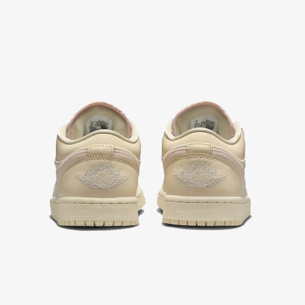 Nike Pantofi Sport WMNS AIR JORDAN 1 LOW SE V2 