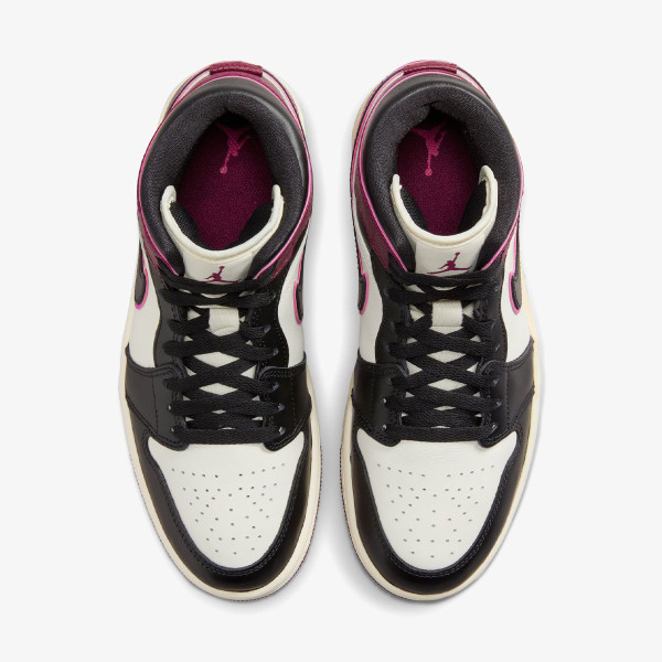 Nike Pantofi Sport Air Jordan 1 Mid SE 