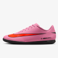 Nike Pantofi Sport VAPOR 16 CLUB IC 