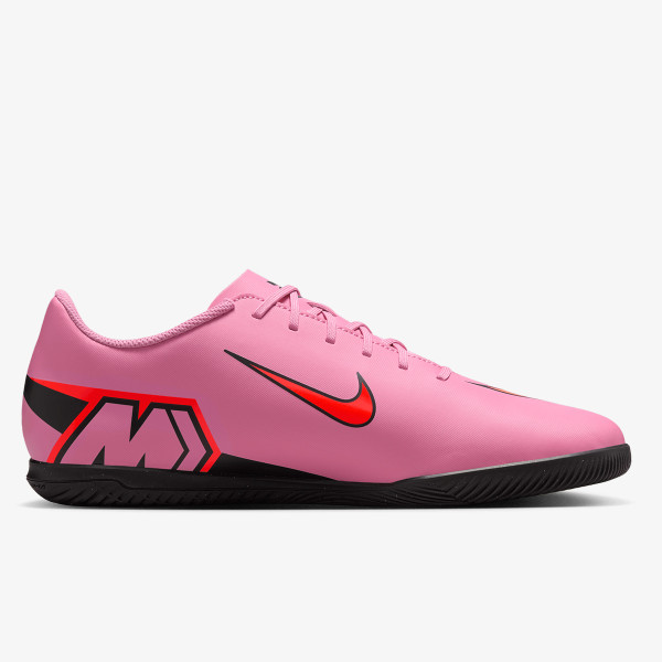 Nike Pantofi Sport VAPOR 16 CLUB IC 