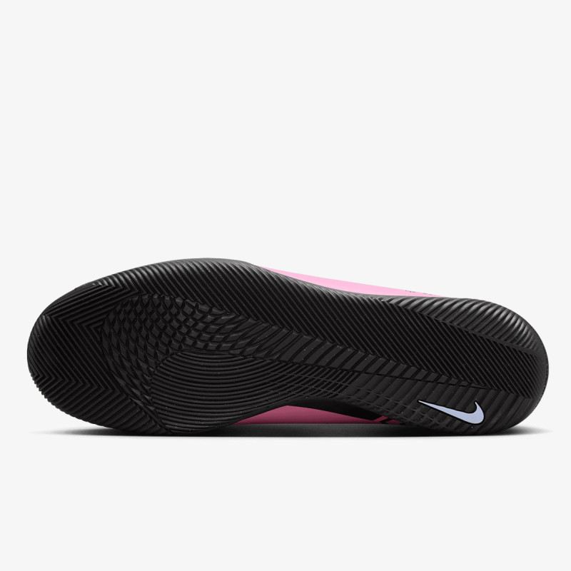 Nike Pantofi Sport VAPOR 16 CLUB IC 