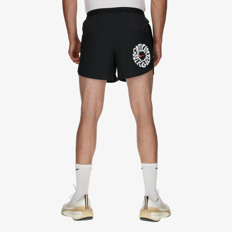 Nike Pantaloni scurti Stride Run Energy 