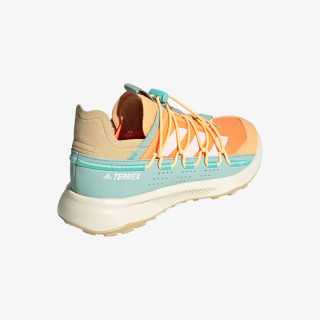 adidas Pantofi sport Terrex Voyager 21